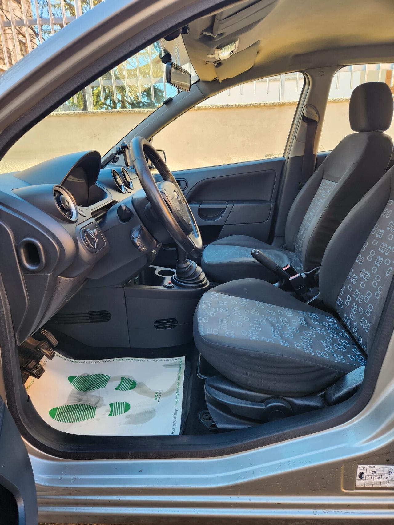 Ford Fiesta 1.4 TDCi 5PORTE UNICOPROPRIETARIO