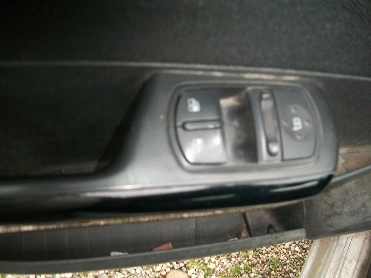 Opel Corsa DEL 23/03/2010 05 PORTE 1.3 CDTI KW 55 HP 75 MULTIGET KM 216900