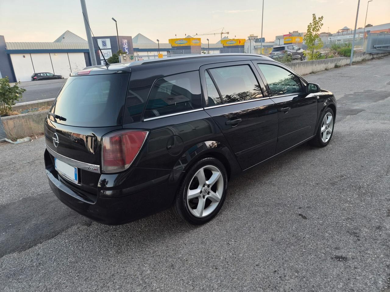 Opel Astra 1.7 CDTI 80CV Station Wagon Club