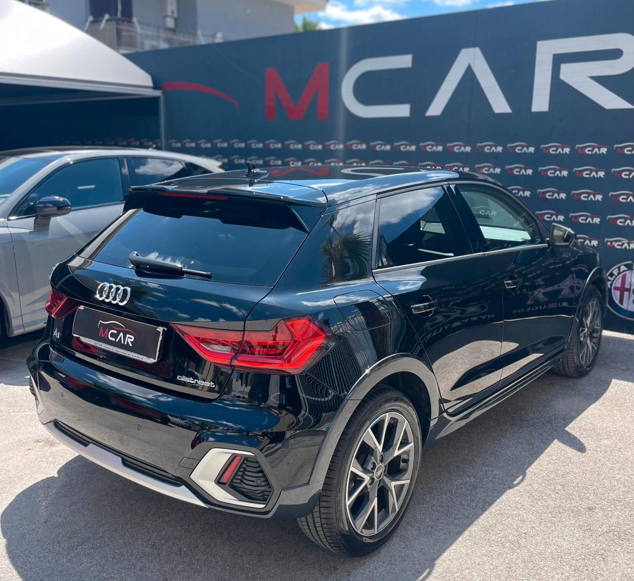 Audi A1 allstreet 30 TFSI S tronic Business