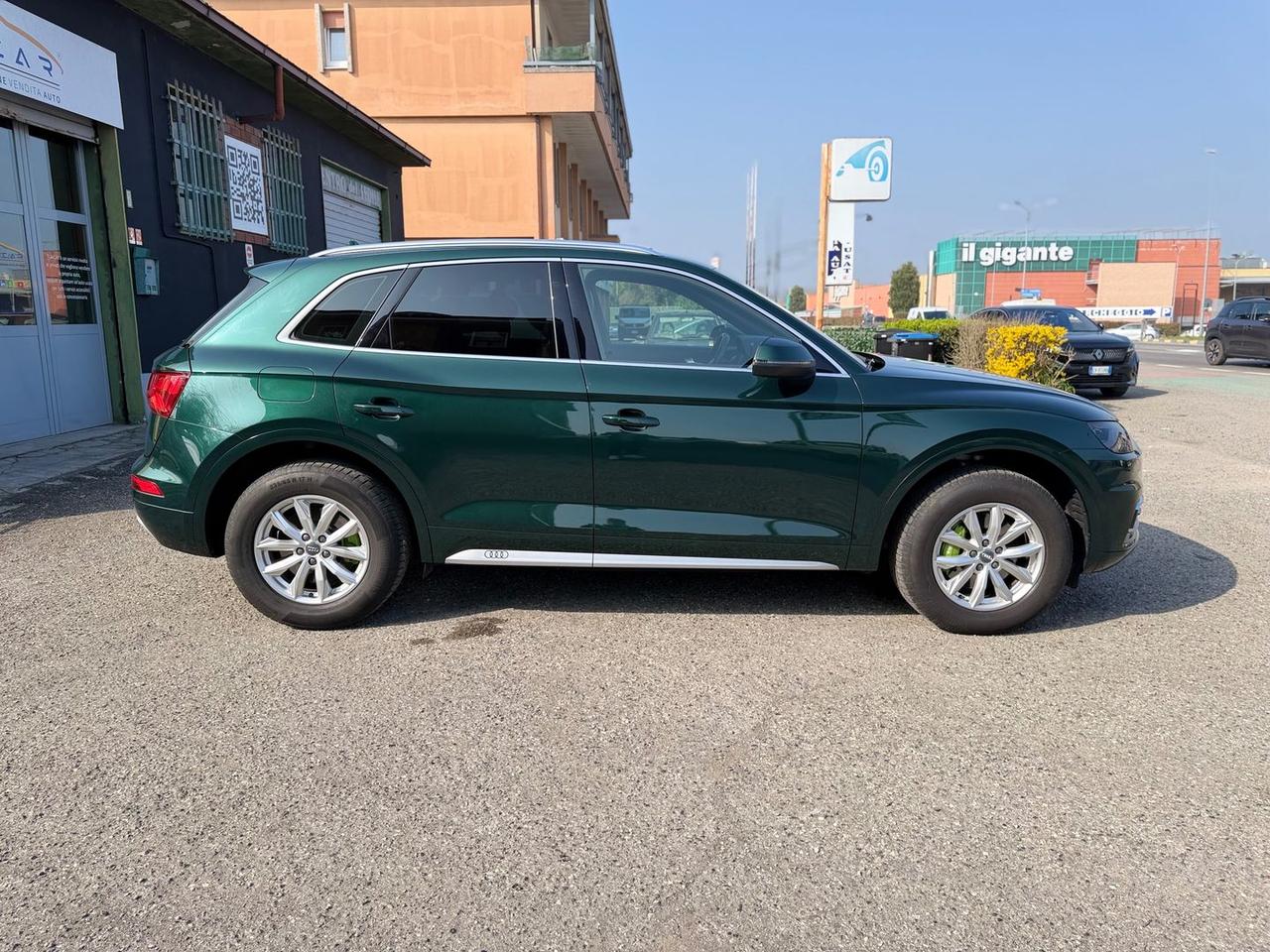 Audi Q5 Business Sport 2.0 40 TDI #9784