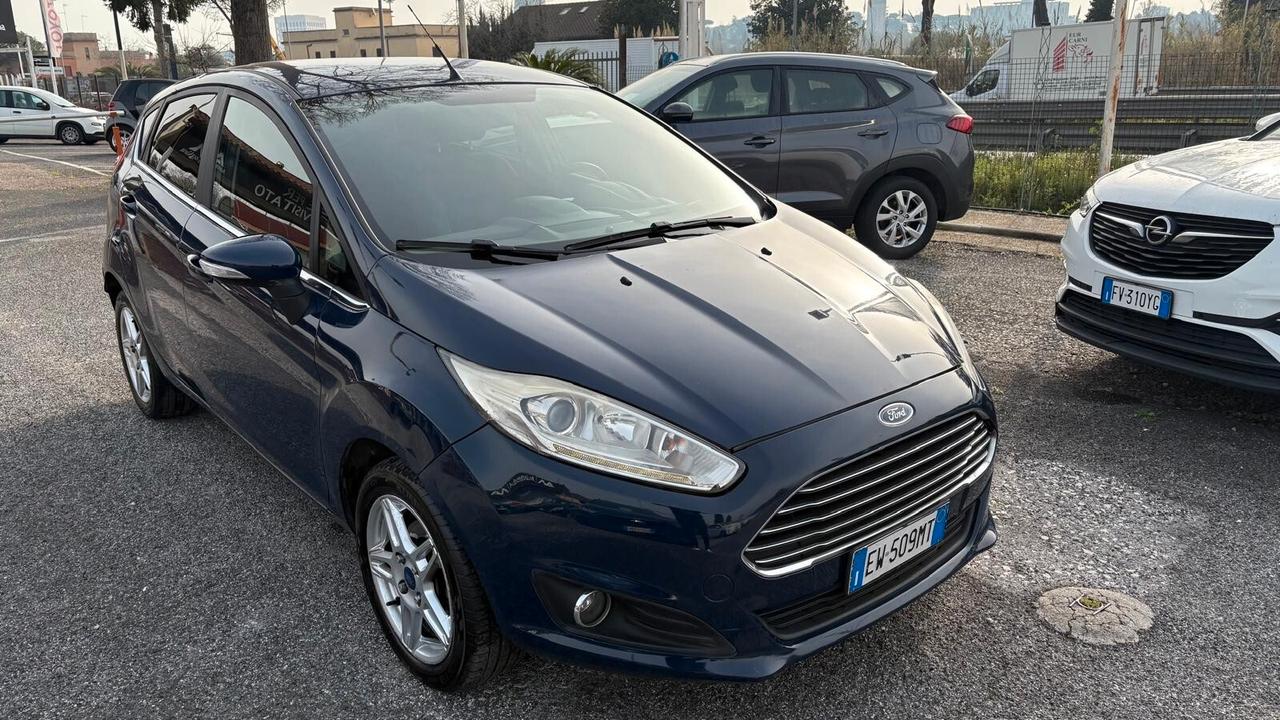 Ford Fiesta 1.4 5 porte Bz.- GPL