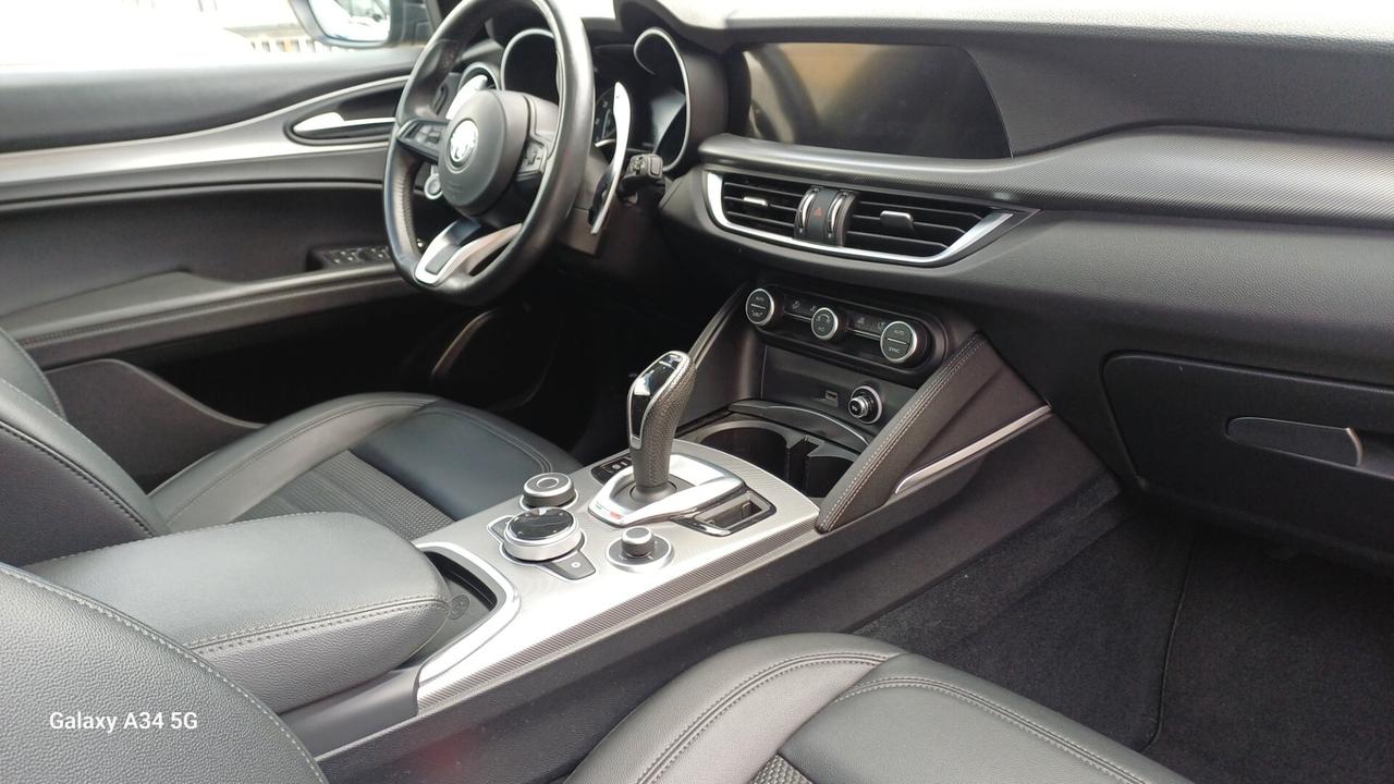 Alfa Romeo Stelvio 2.2 190 CV AT8 Q4 TETTO PANORAMICO