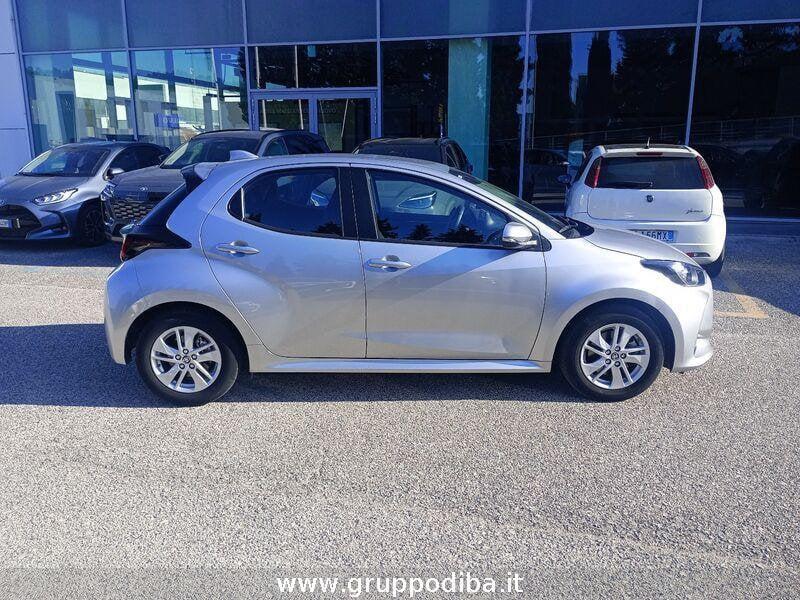 Toyota Yaris IV 2020 1.5h Active