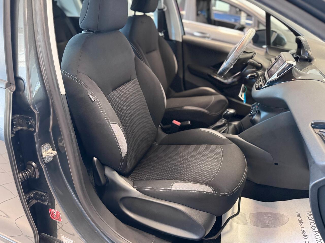 Peugeot 208 PureTech 82 5 porte Active