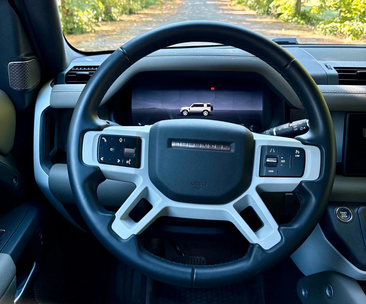 Land Rover Defender 110 3.0D I6 200 CV AWD Auto X-Dynamic SE
