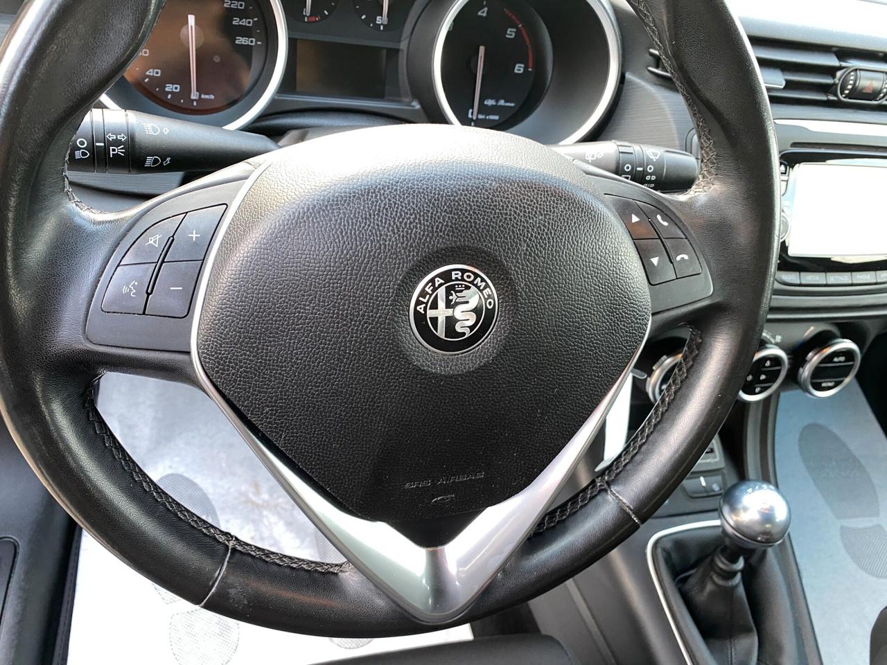 Alfa Romeo Giulietta 1.6 JTDm 120 CV---KM CERTIFICATI!!!----Pacchetti auto per commercianti ---