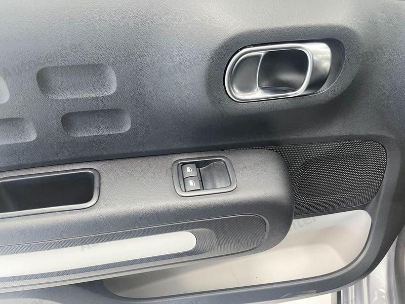 Citroën C3 C3 1.2 puretech Plus s&s 83cv neopatentati