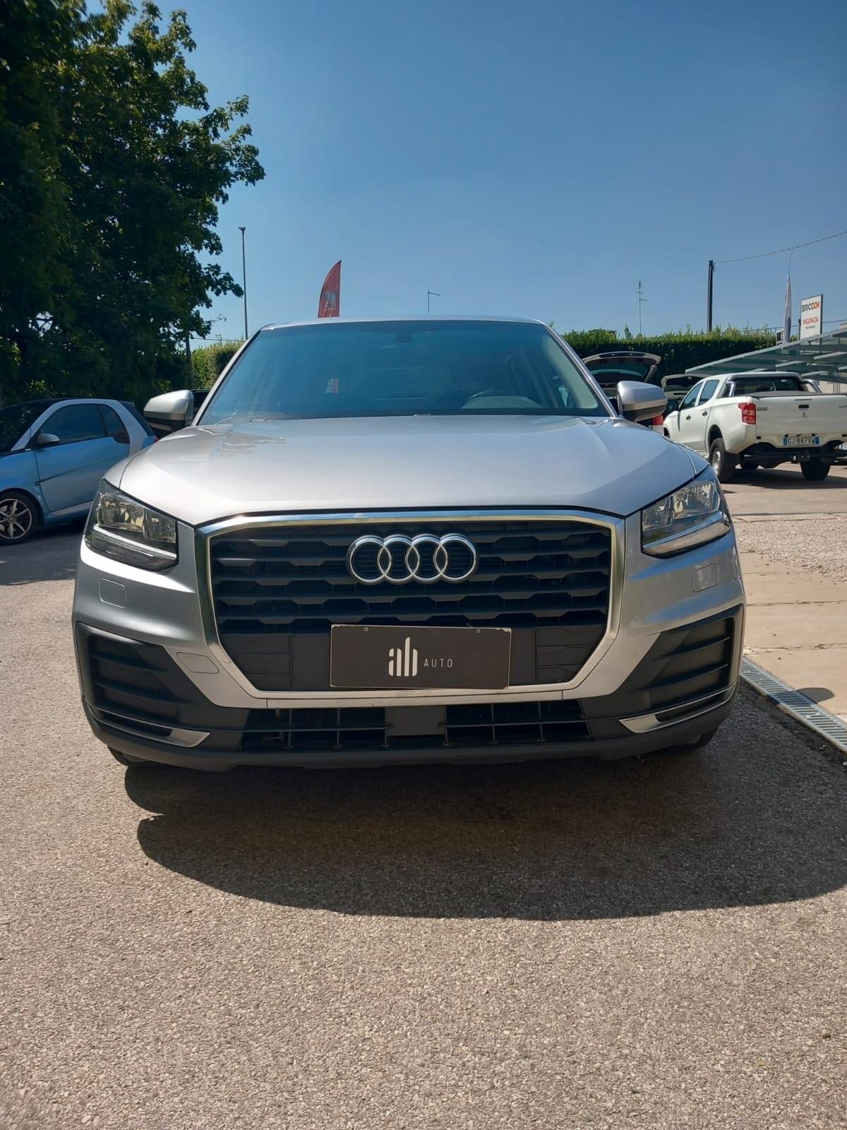 Audi Q2 30 TDI Business