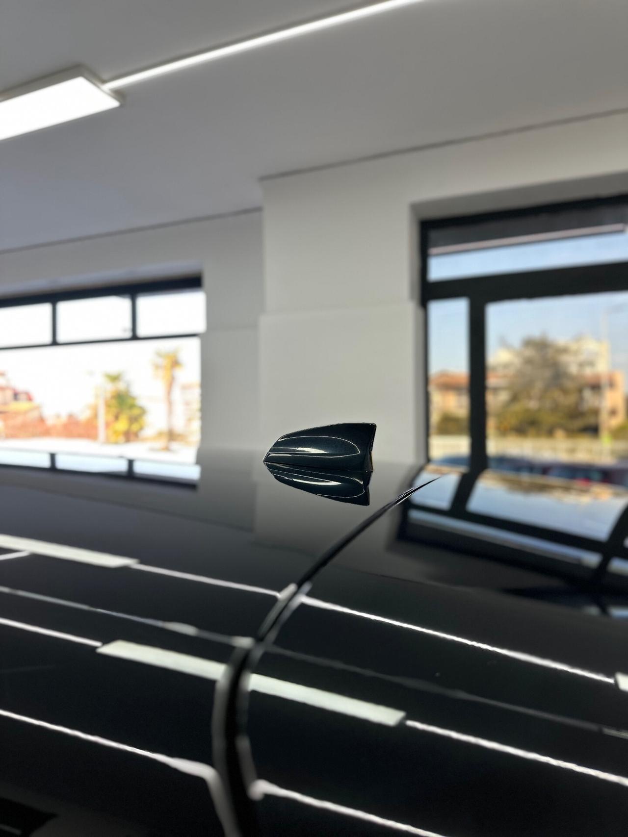 Land Rover Range Evoque R-Dynamic HSE 2.0D I4 163 CV