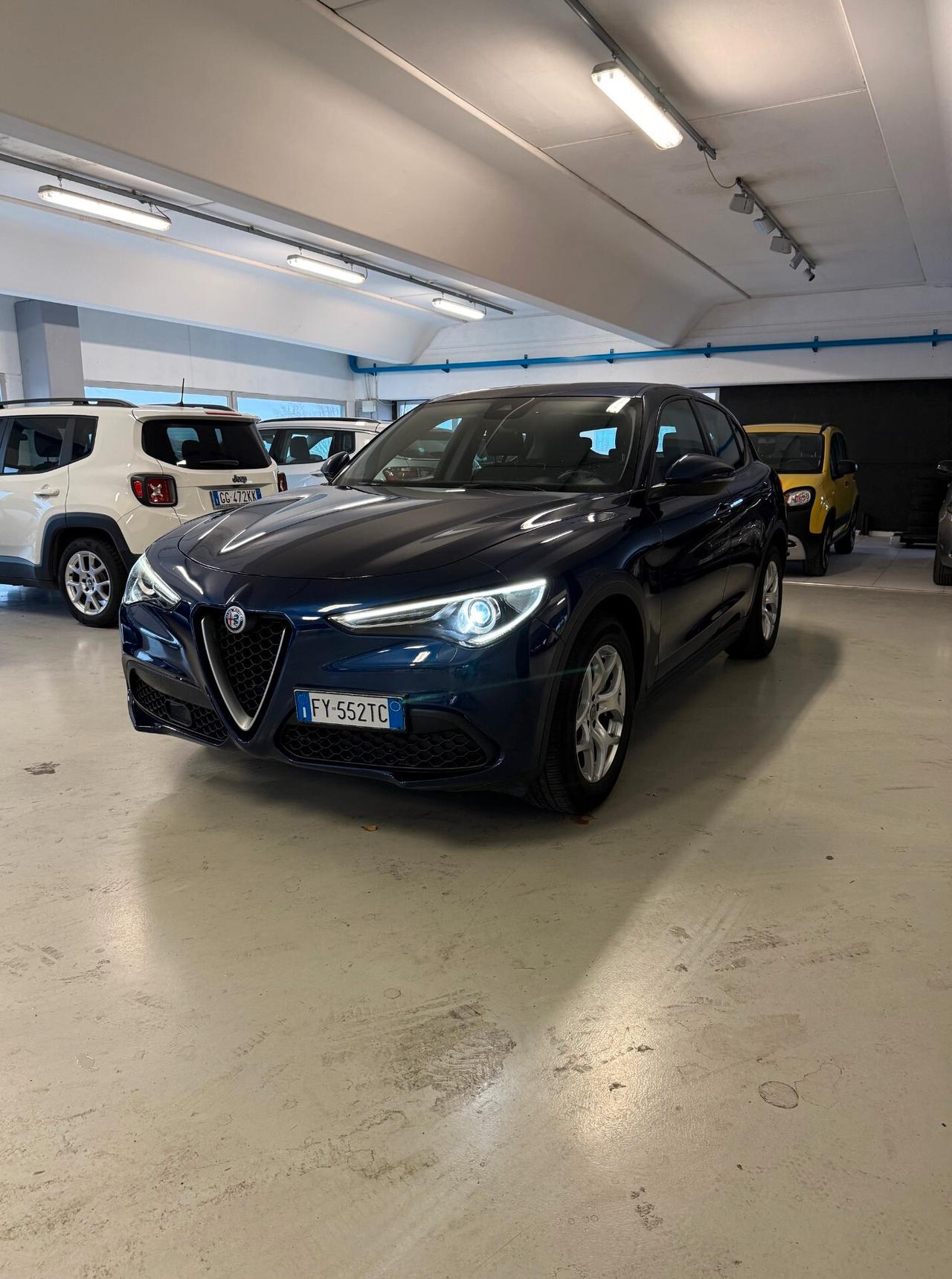 Alfa Romeo Stelvio 2.2 Turbodiesel 160 CV AT8 RWD Business
