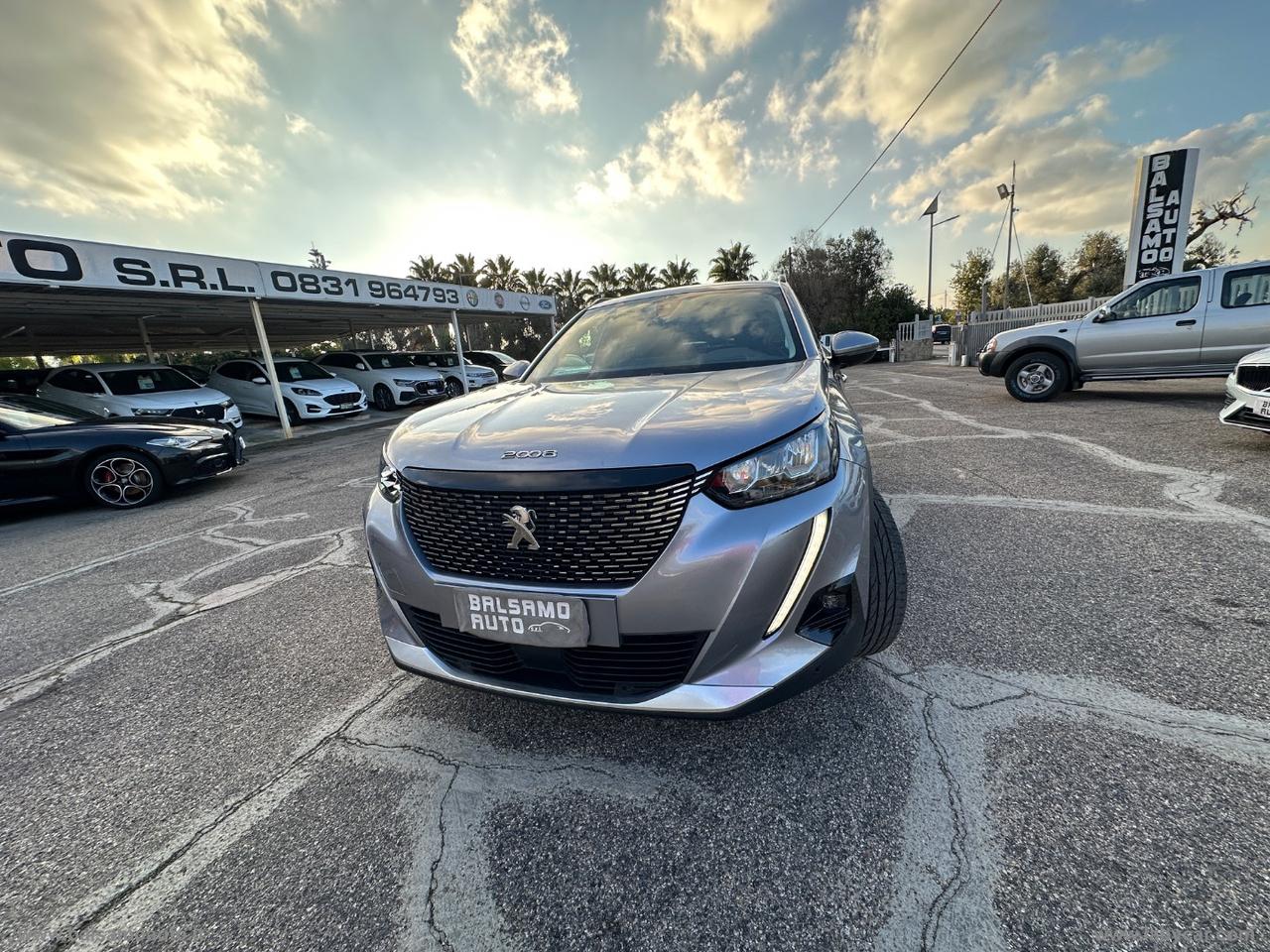 PEUGEOT 2008 BlueHDi 130 S&S EAT8 Allure Navi P.