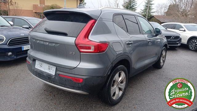 VOLVO XC40 D3 Momentum Navi Pelle Led Uniproprietario