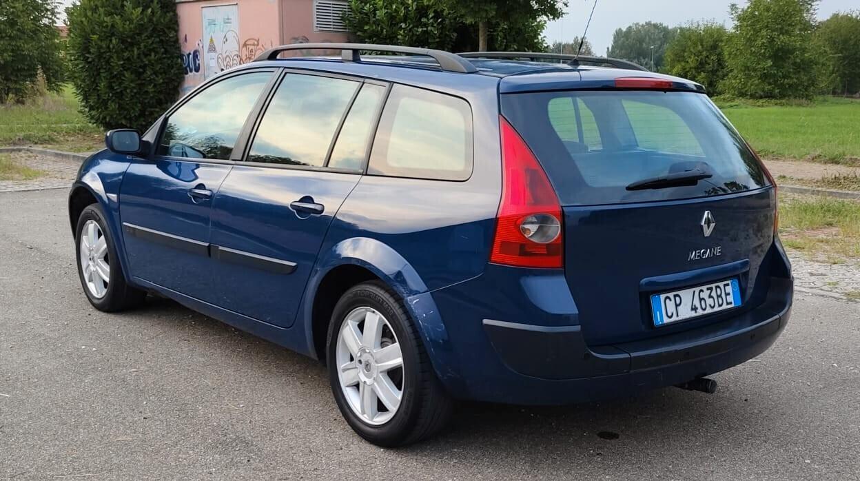 Renault Megane Mégane 1.6 16V 5 porte GPL Luxe Dynamique