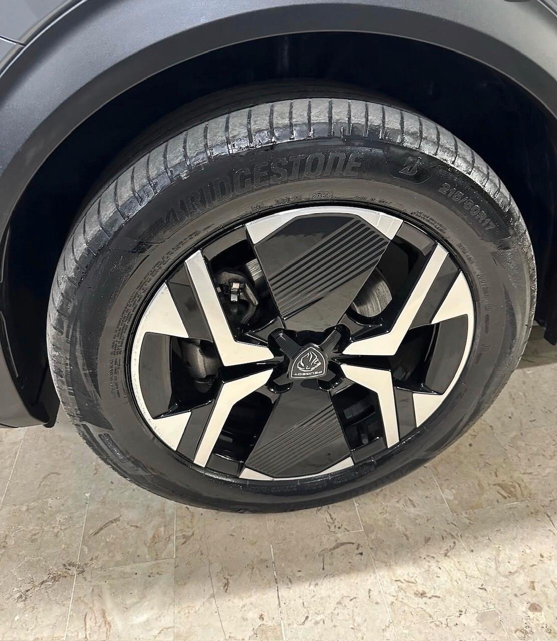 Peugeot 2008 BlueHDi 110 S&S GT