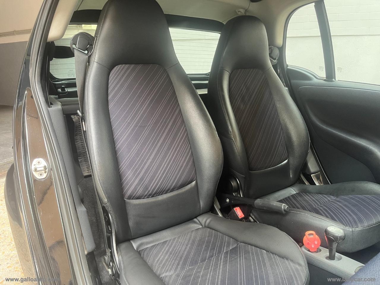 SMART fortwo 800 40 kW coupé teen cdi sp.ed.
