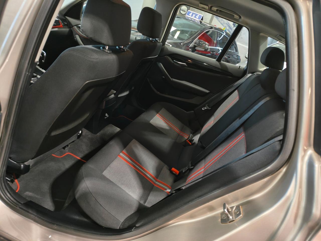 Bmw X1 sDrive18i Sport Line