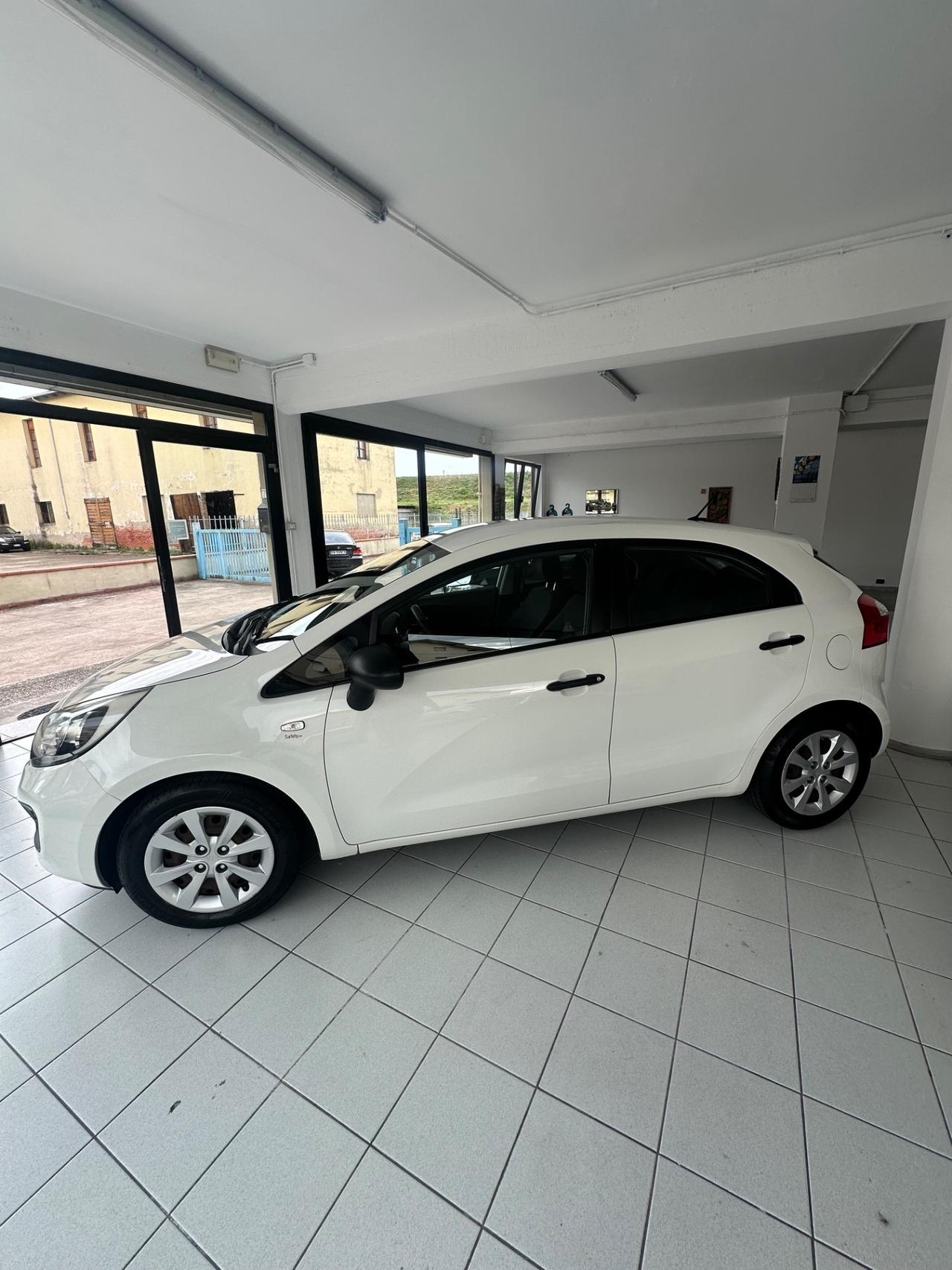 Kia Rio 1.2 CVVT 5p. EX