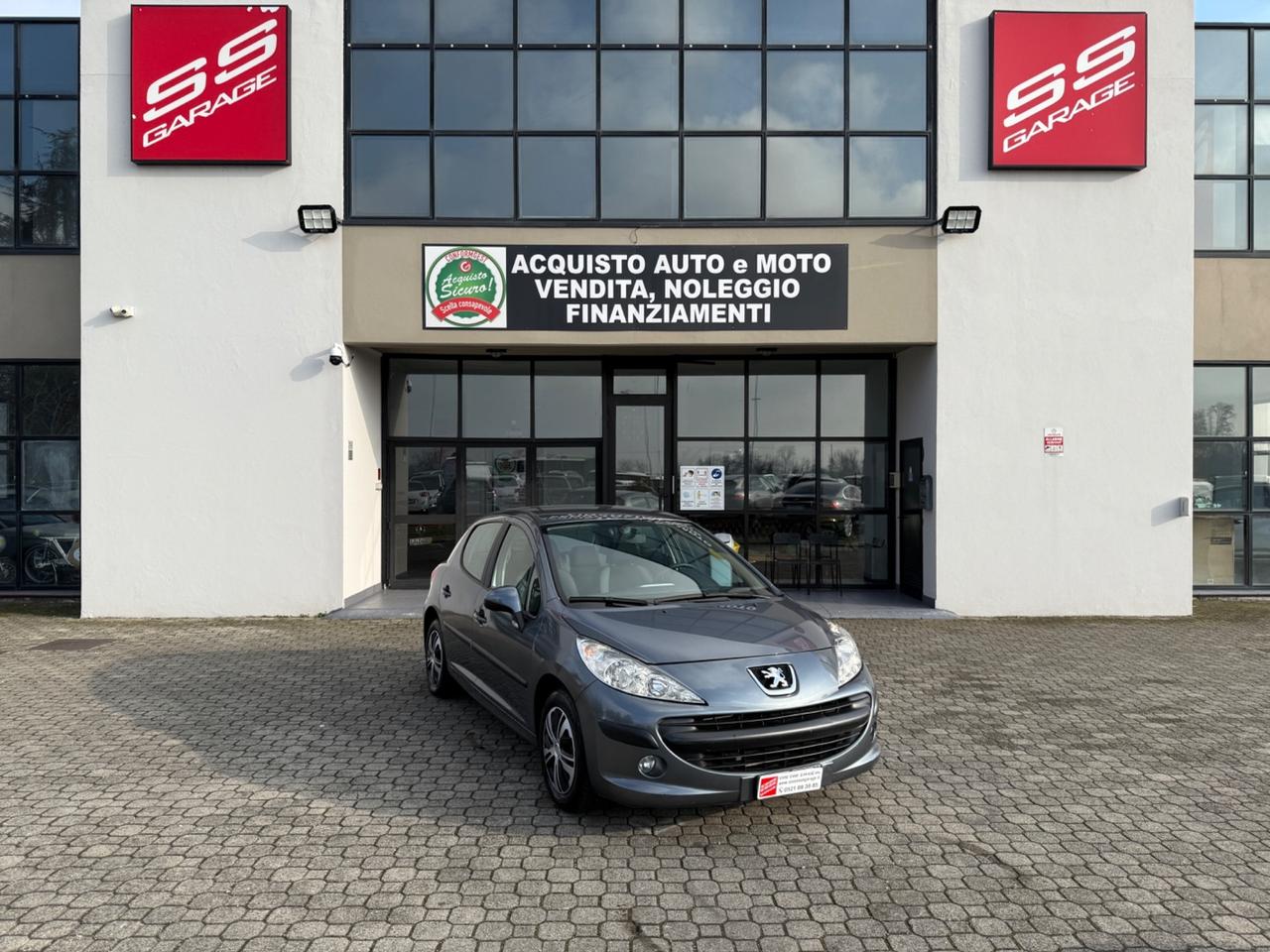 Peugeot 207 1.4 8V 75CV 5p. Energie Sport ECO GPL