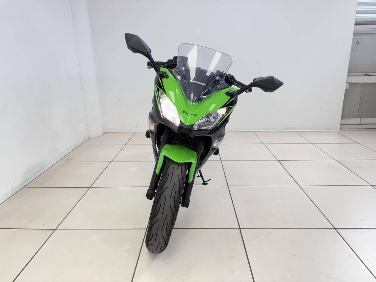 KAWASAKI Ninja 650
