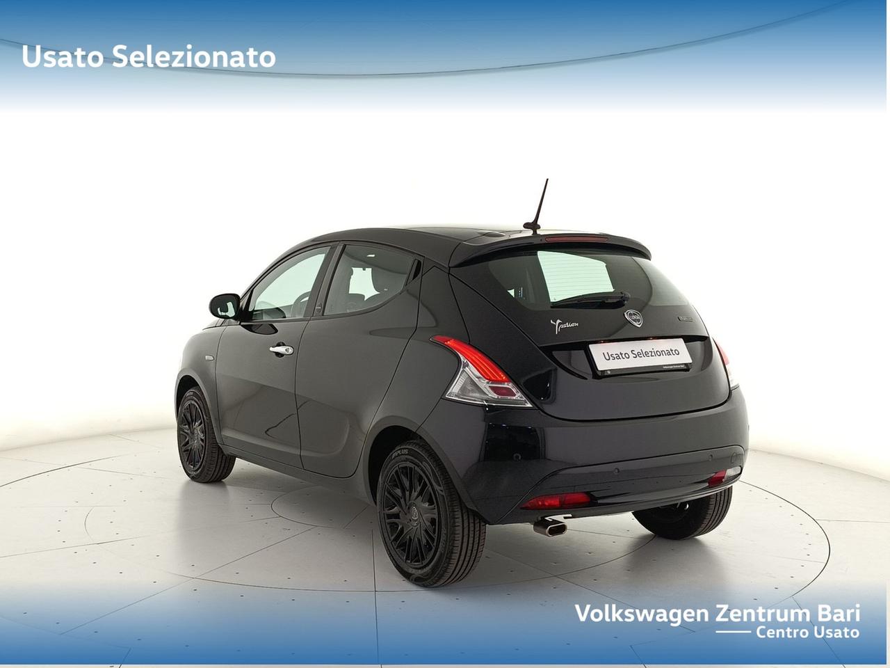 Lancia Ypsilon 1.0 firefly hybrid gold s&s 70cv