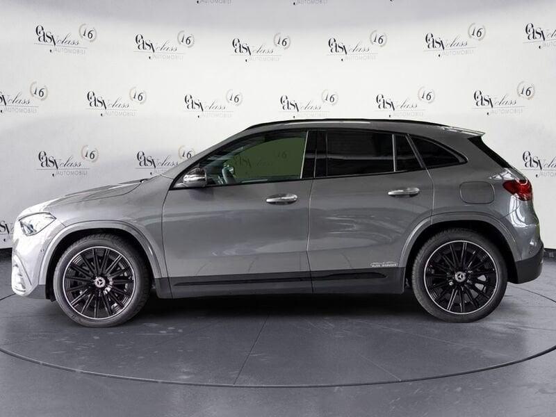 Mercedes-Benz GLA GLA 180 AMG Line ADVANCE PLUS LED CAMERA KEYLESS
