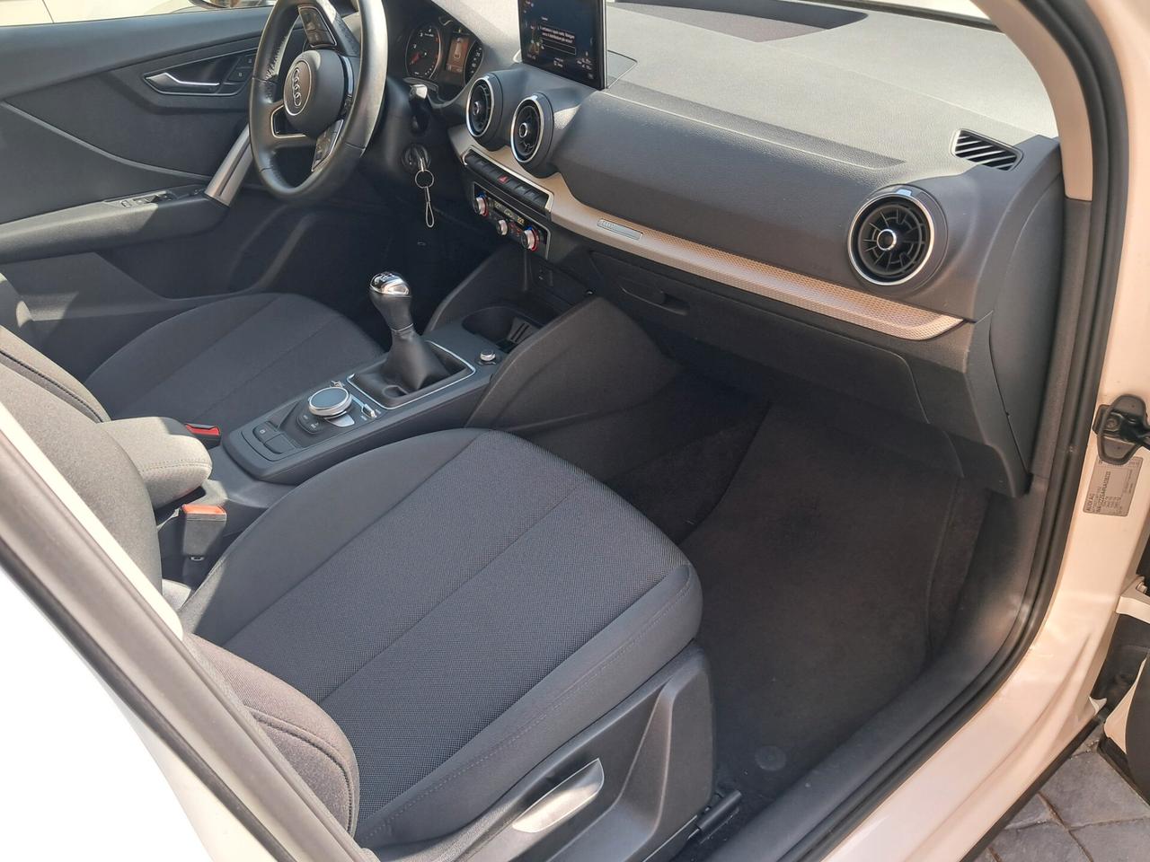 Audi Q2 30 TDI Business