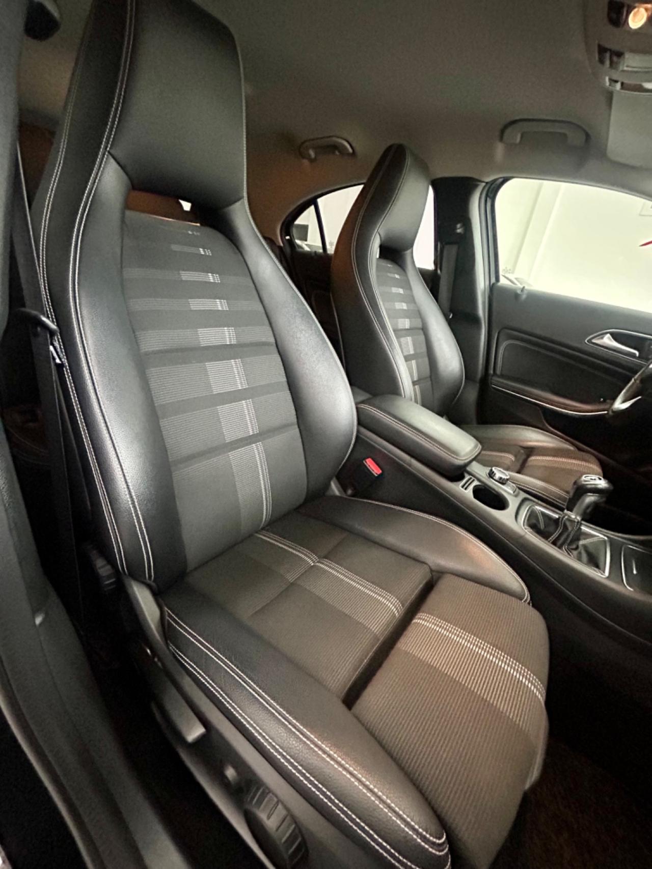 Mercedes-benz CLASSE A 180 d Sport finanziabile