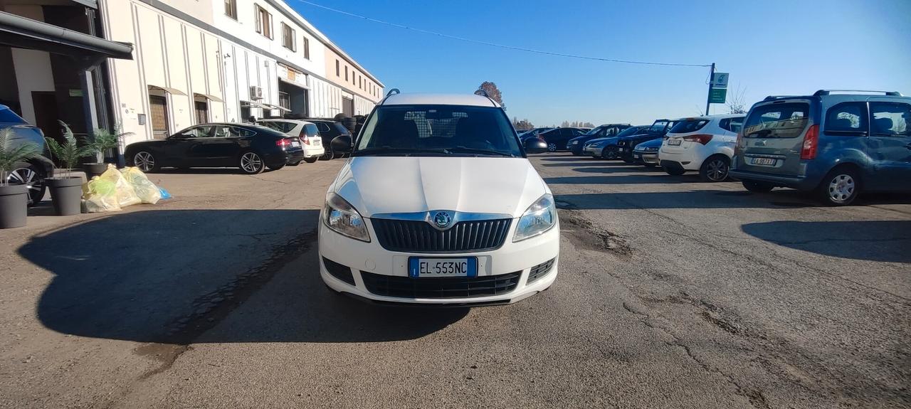 Skoda Praktik 1.6 tdi 90 cv - PREZZO PIU' IVA
