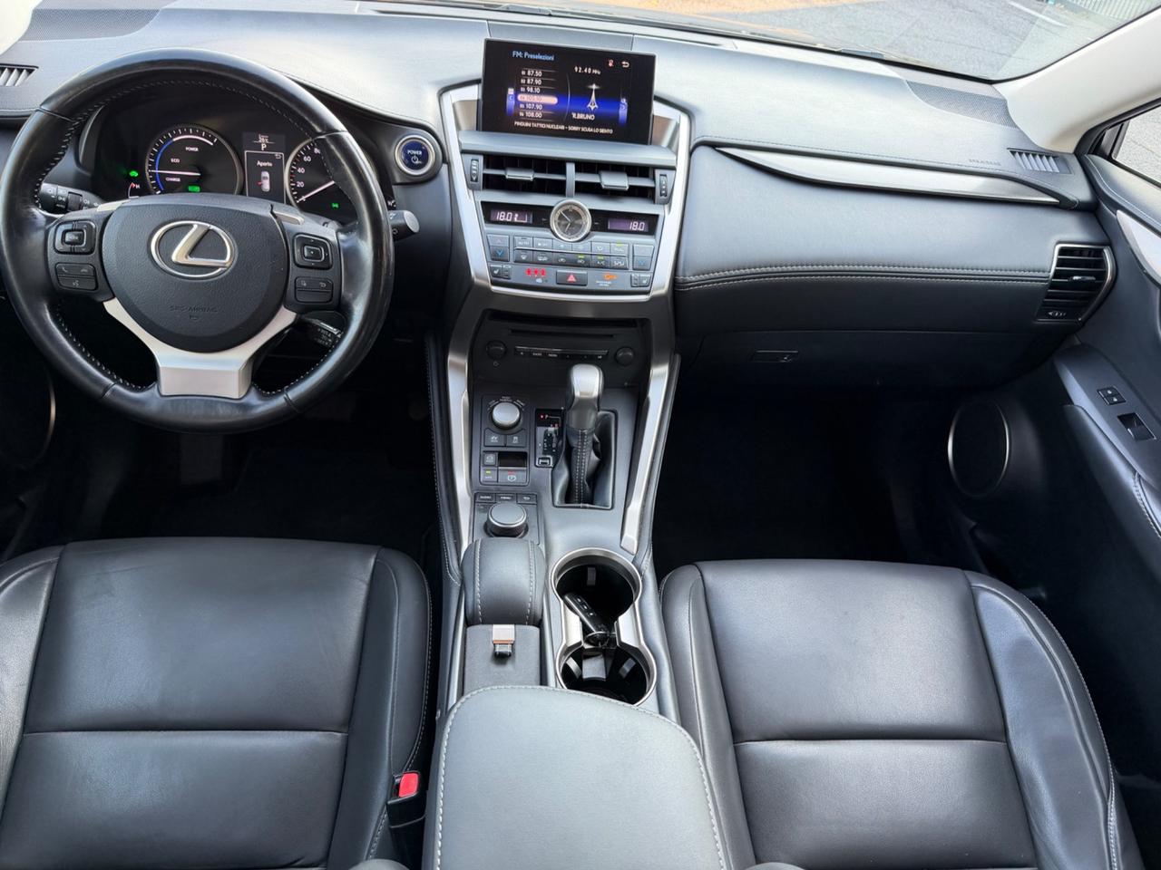 Lexus NX 300h Hybrid 4WD Executive