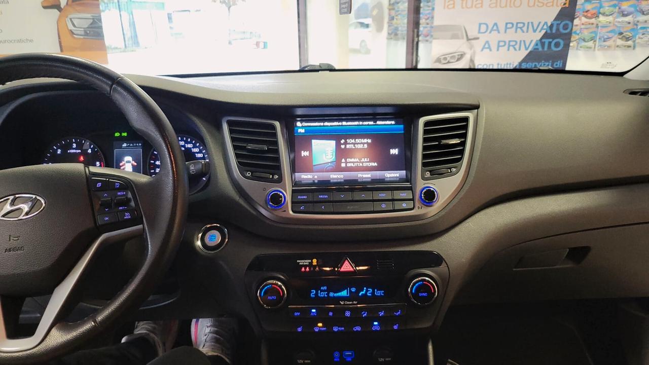 HYUNDAI TUCSON 1.7 CRDi XPossible 2W , (115CV)-OTTIME CONDIZIONI-ADATTA ANCHE A NEO PATENTATI
