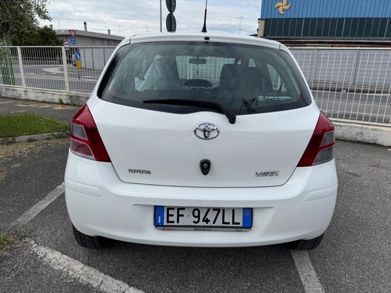 Toyota Yaris 1.0 5 porte Sol 2011