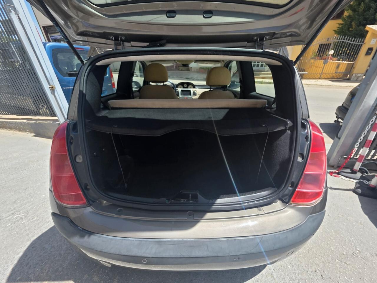 Lancia Ypsilon 1.3 Multijet 16V Argento