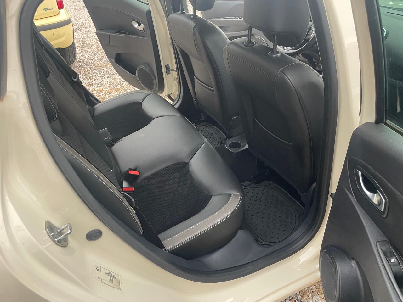 Renault Clio dCi 8V 90CV Start&Stop 5 porte Energy Intens