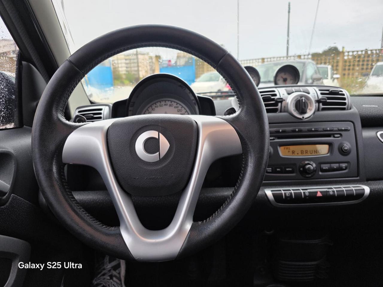 Smart ForTwo 1000 52 kW coupé pulse 2011