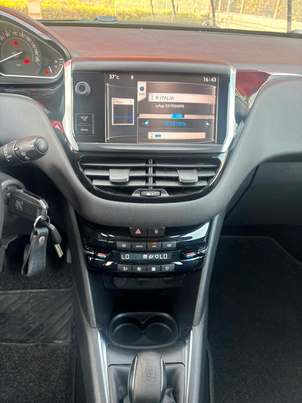 Peugeot 208 1.2 VTi 82 CV 5 porte Allure