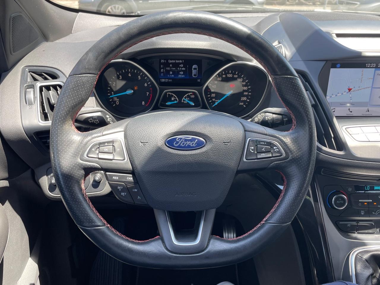 Ford Kuga 1.5 EcoBoost 120 CV S&S 2WD ST-Line
