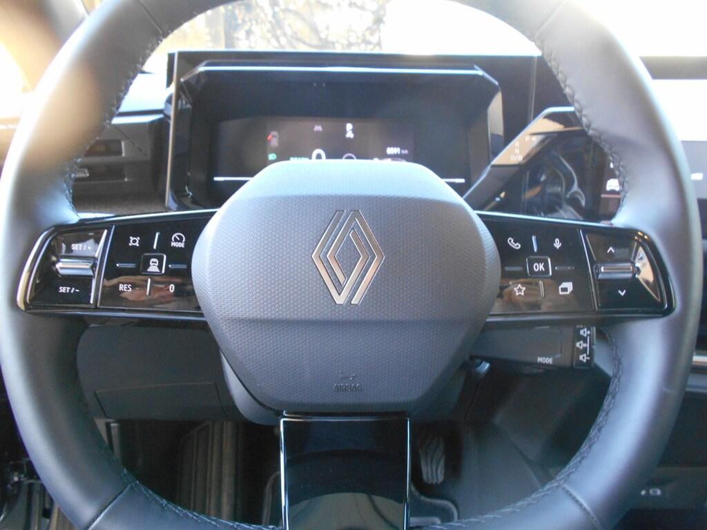 Renault Clio 1.8 full hybrid E-Tech Evolution Auto