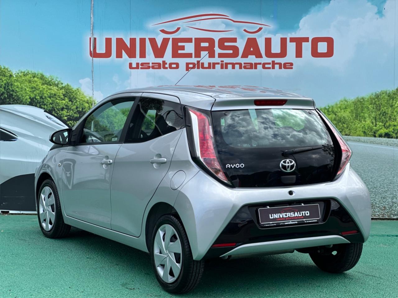 Toyota Aygo 1.0 VVT-i 69cv X-Play 2017