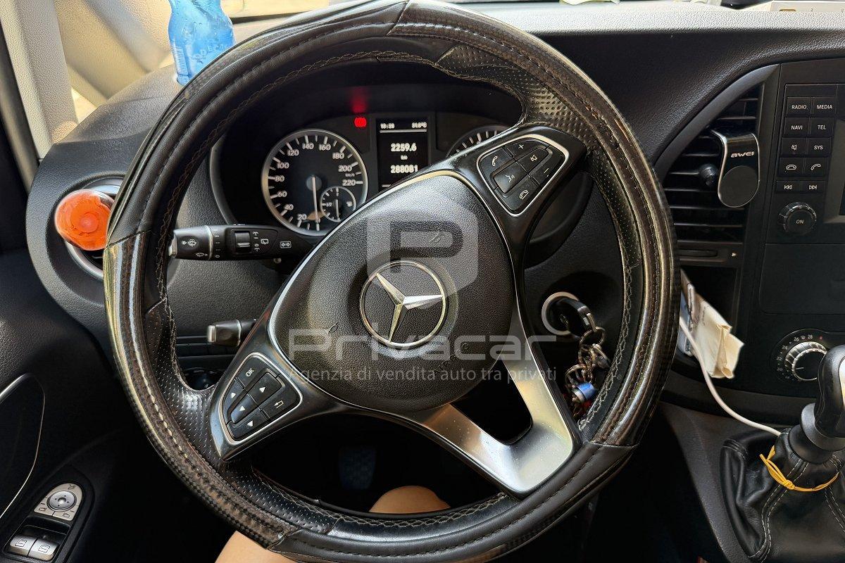MERCEDES V 220 d Executive Long