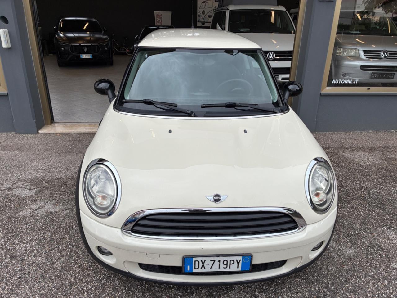 Mini 1.6 16V Cooper Hatchback