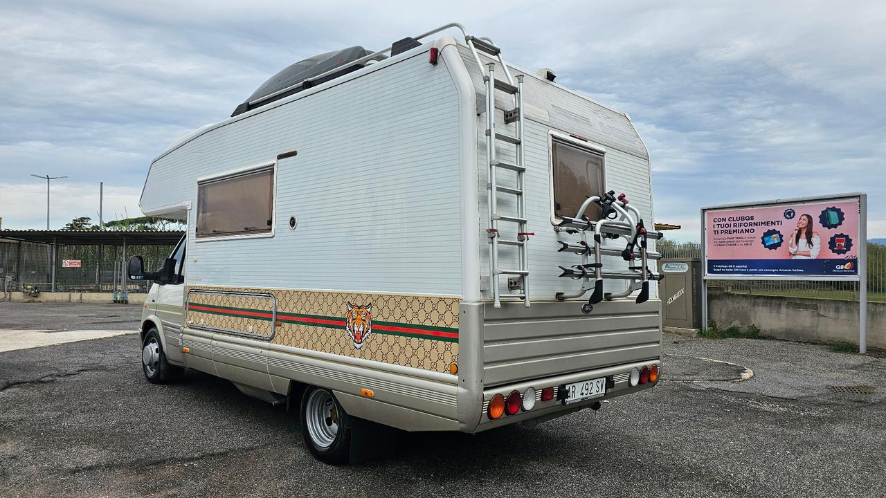 Laika ECOVIP 4 FORD 2.5 TD 100CV CLIMA DOPPIO SERB PORTABIC