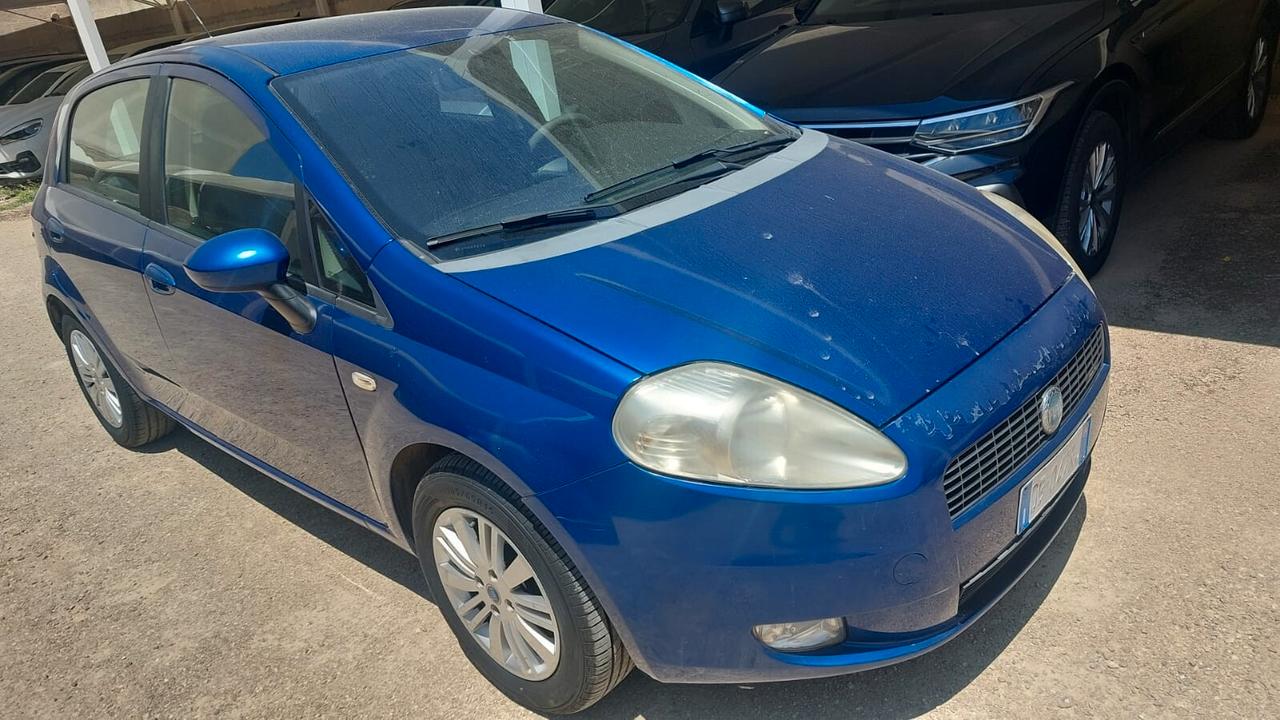 Fiat Punto 1.3 MJT 90 CV *Neopatentati
