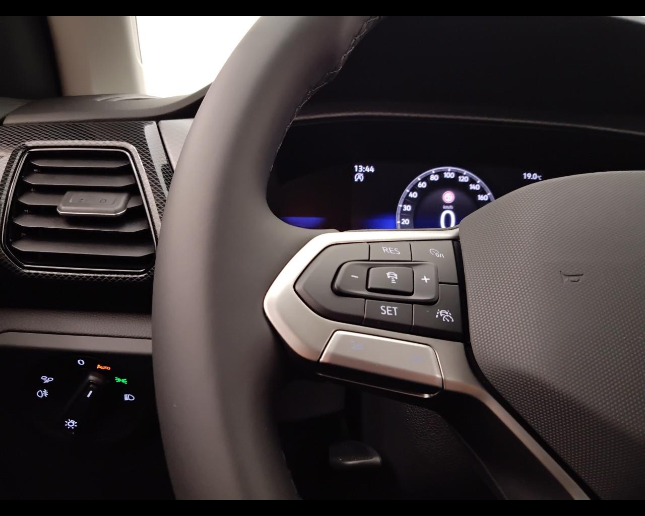 VOLKSWAGEN T-Cross 2024 - T-Cross 1.0 tsi Life 95cv