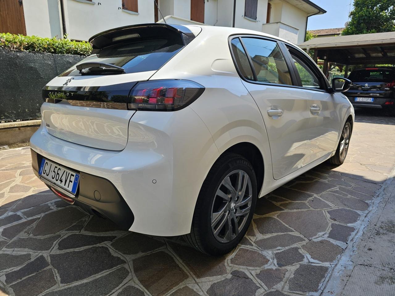 Peugeot 208 PureTech 75 Stop&Start 5 porte Active