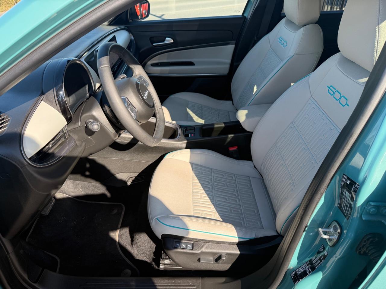 Fiat 600 Hybrid 145 CV DCT MHEV La Prima