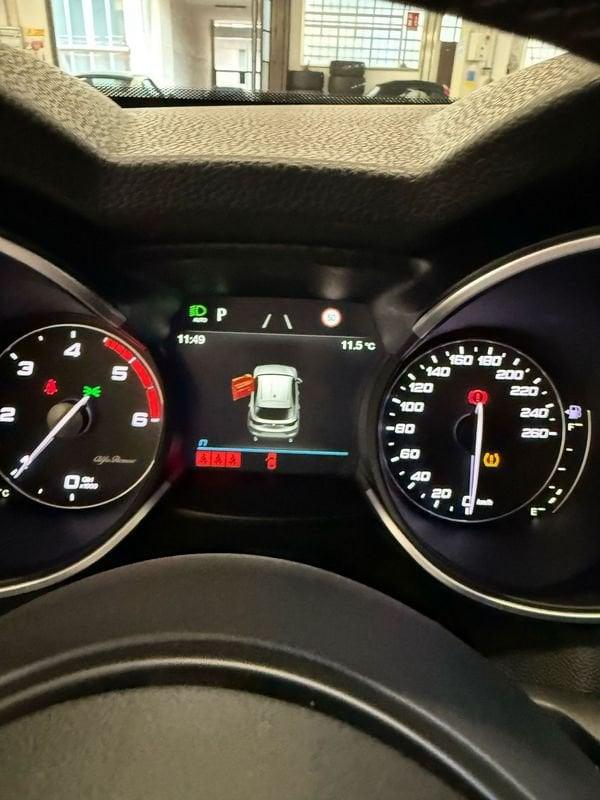 Alfa Romeo Stelvio 2.2 Turbodiesel 210 CV AT8 Q4 Veloce