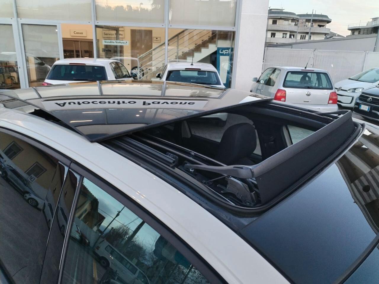 Volkswagen Taigo 1.0 TSI 110 CV DSG R-Line