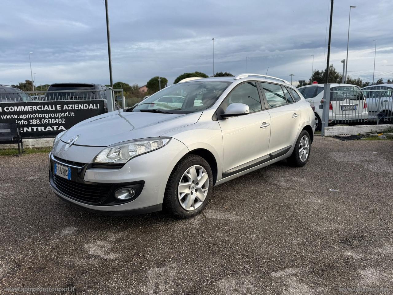 RENAULT Mégane 1.5 dCi 110 CV SporTour DYNAMIQUE