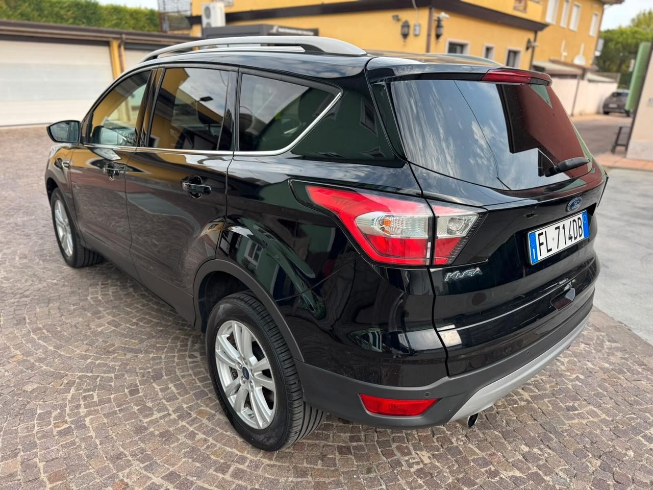 Ford Kuga 1.5 TDCI 120 CV S&S 2WD Titanium